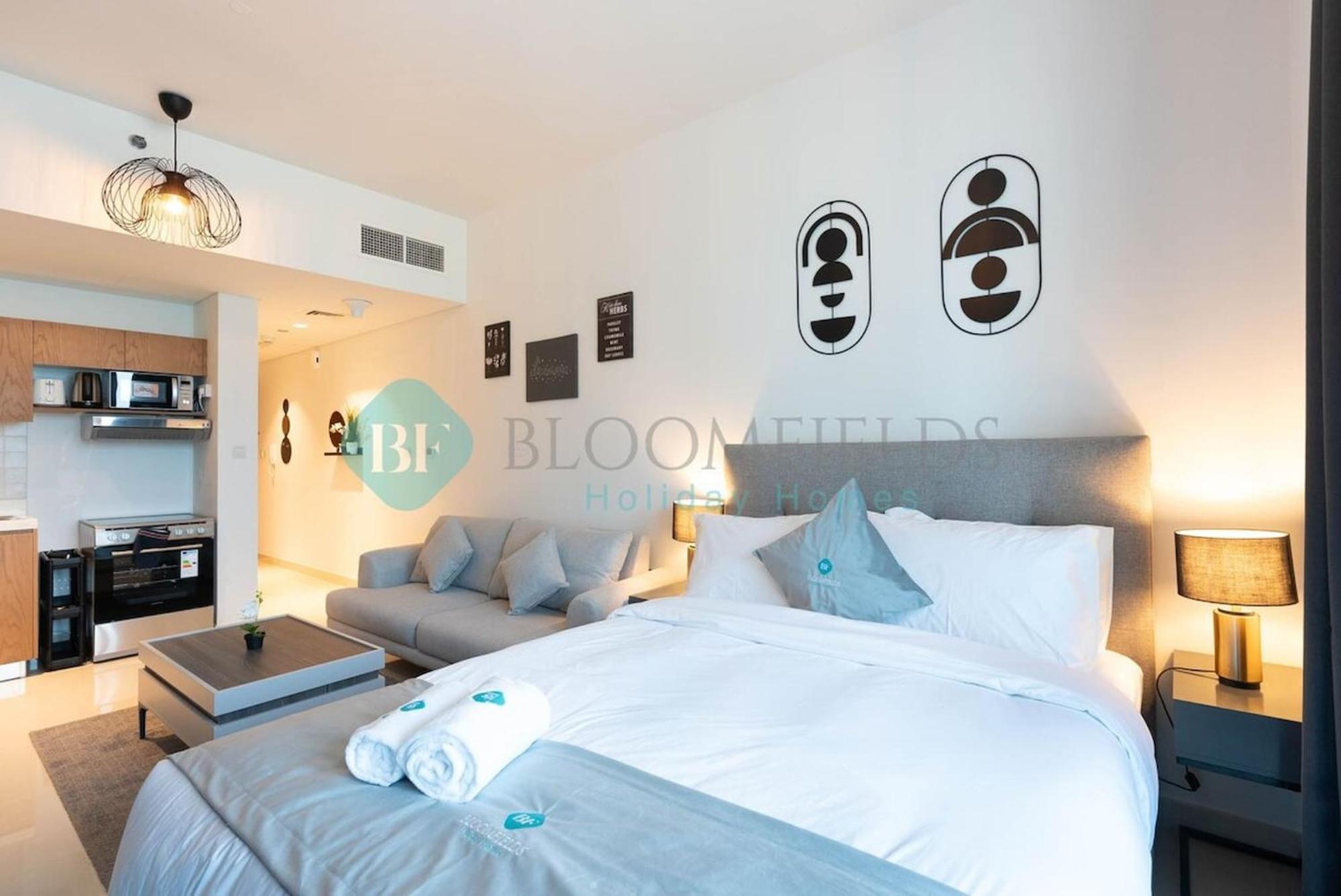 Bloomfields Premium Stu Canal View Julphar Tower * Abu Dhabi